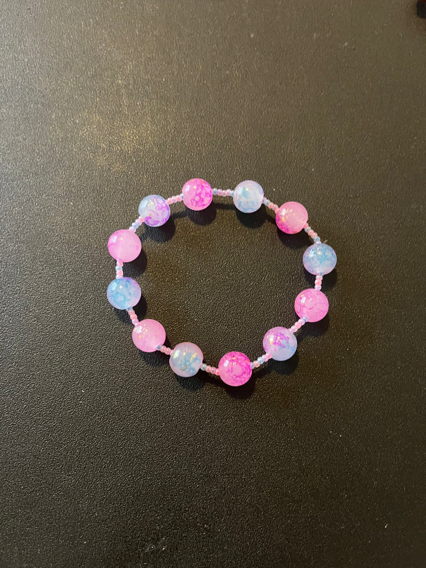 Customized bracelet with Jade beads